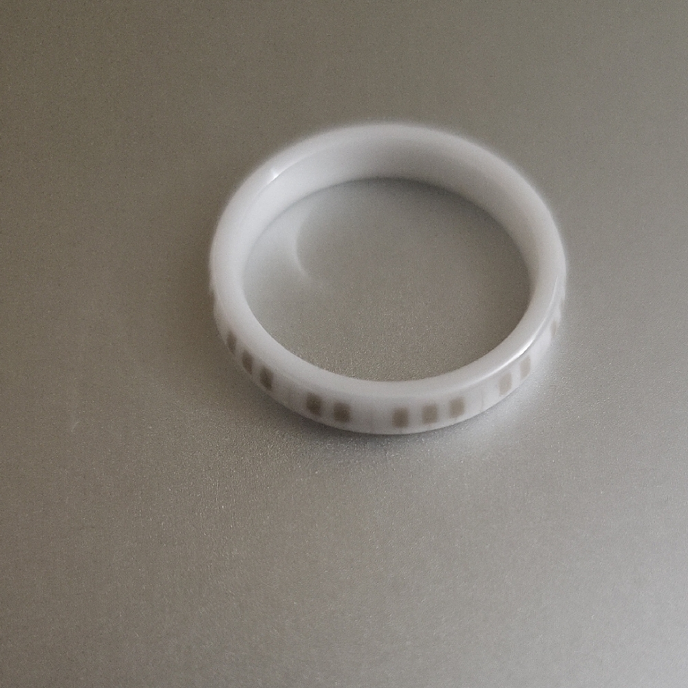 Piano Patterned Ring Size 8